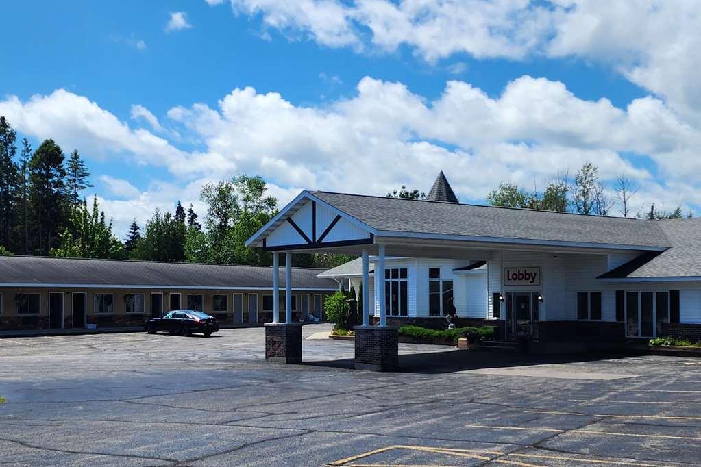 Econo Lodge Lakeshore Manistique Zewnętrze zdjęcie