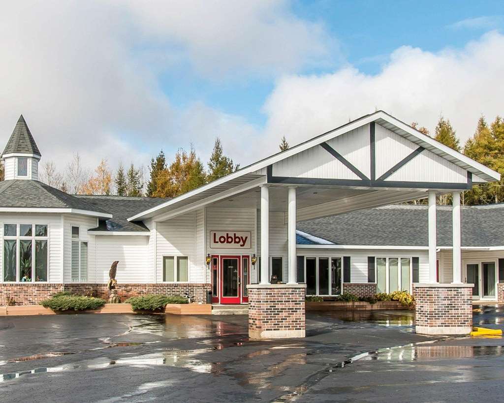 Econo Lodge Lakeshore Manistique Zewnętrze zdjęcie